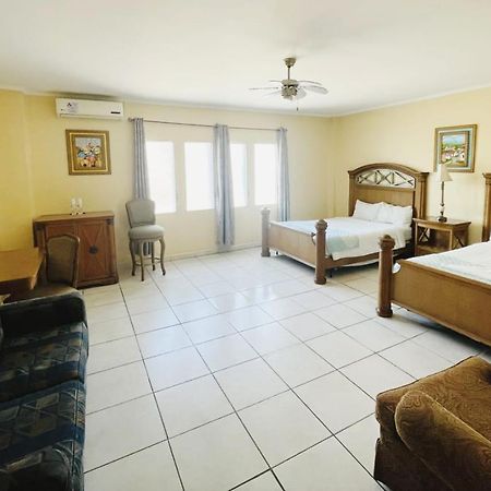 Hotel Carnaval La Ceiba Kültér fotó