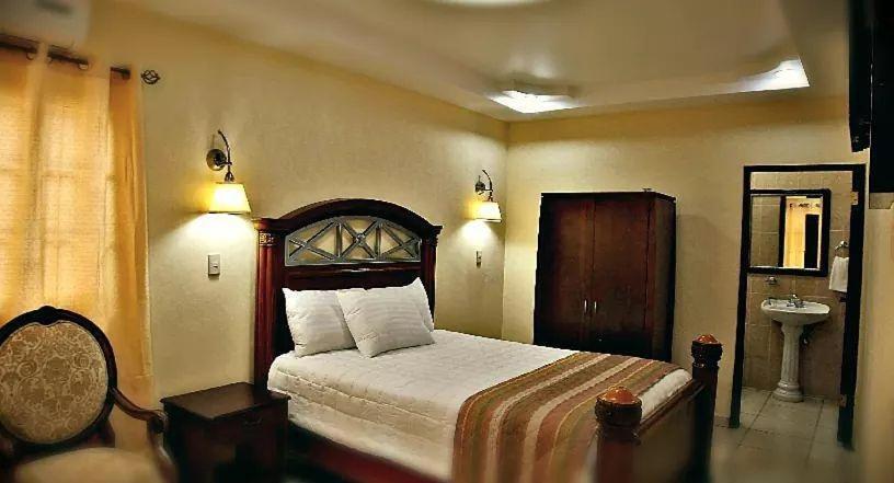 Hotel Carnaval La Ceiba Kültér fotó