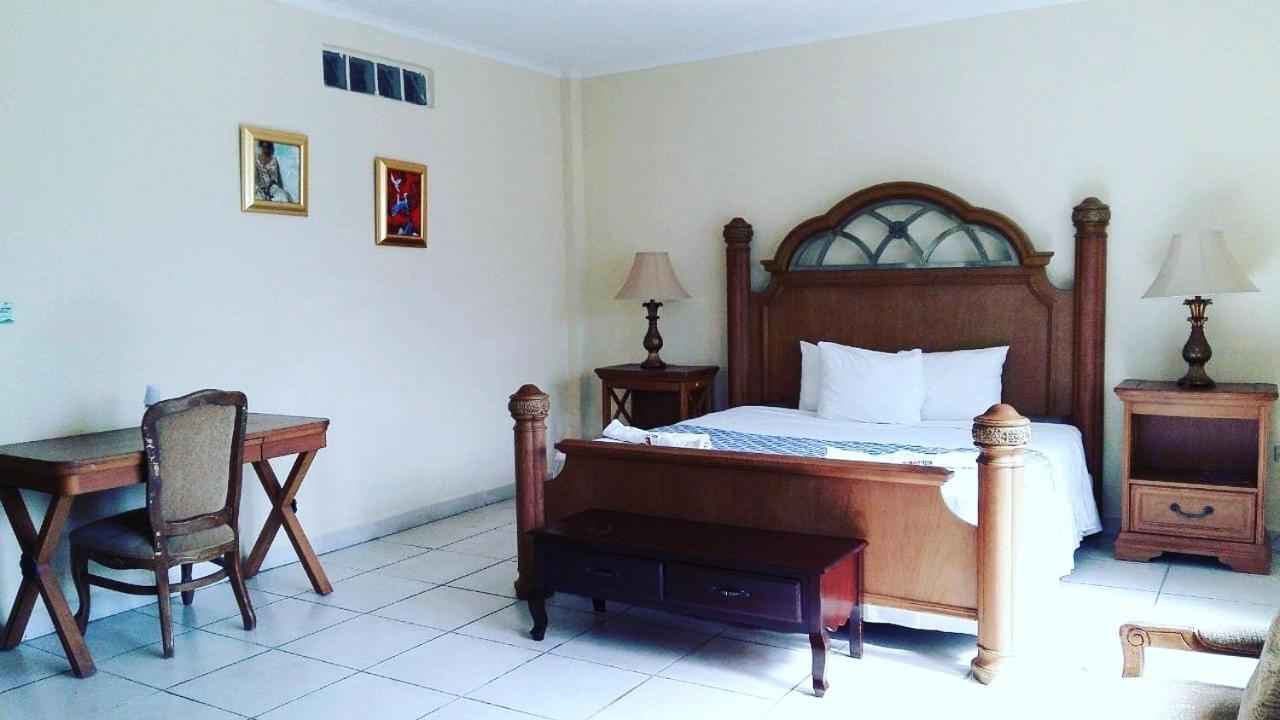 Hotel Carnaval La Ceiba Kültér fotó