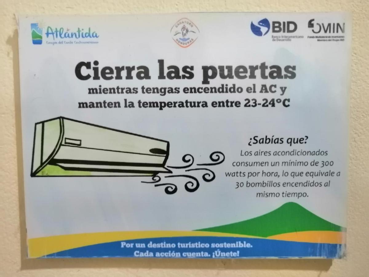Hotel Carnaval La Ceiba Kültér fotó