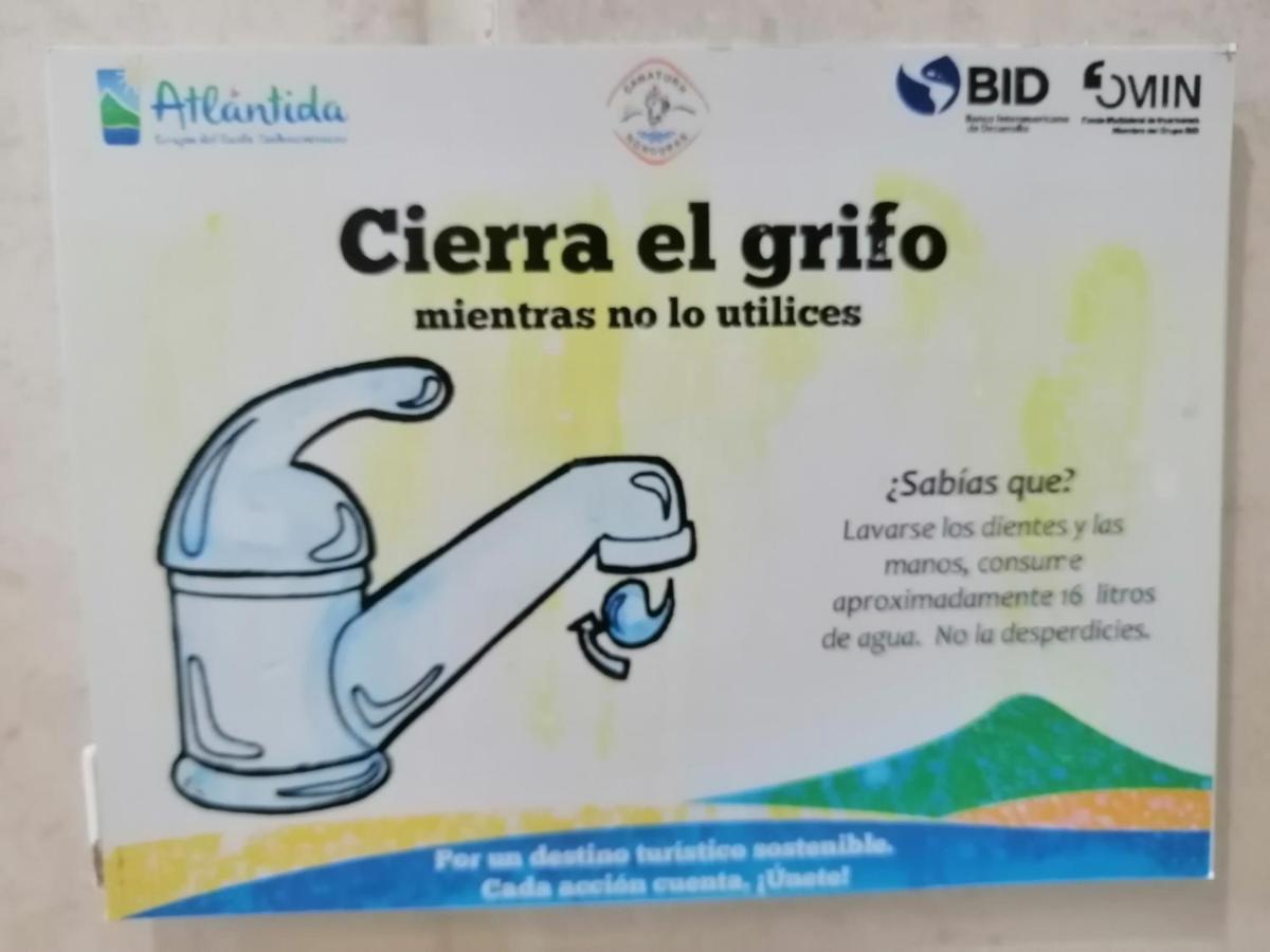 Hotel Carnaval La Ceiba Kültér fotó